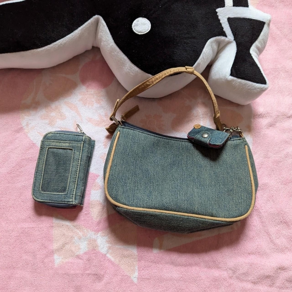 Hello kitty Denim purse set with wallet Faded Discoloration - Picture 4 of 7